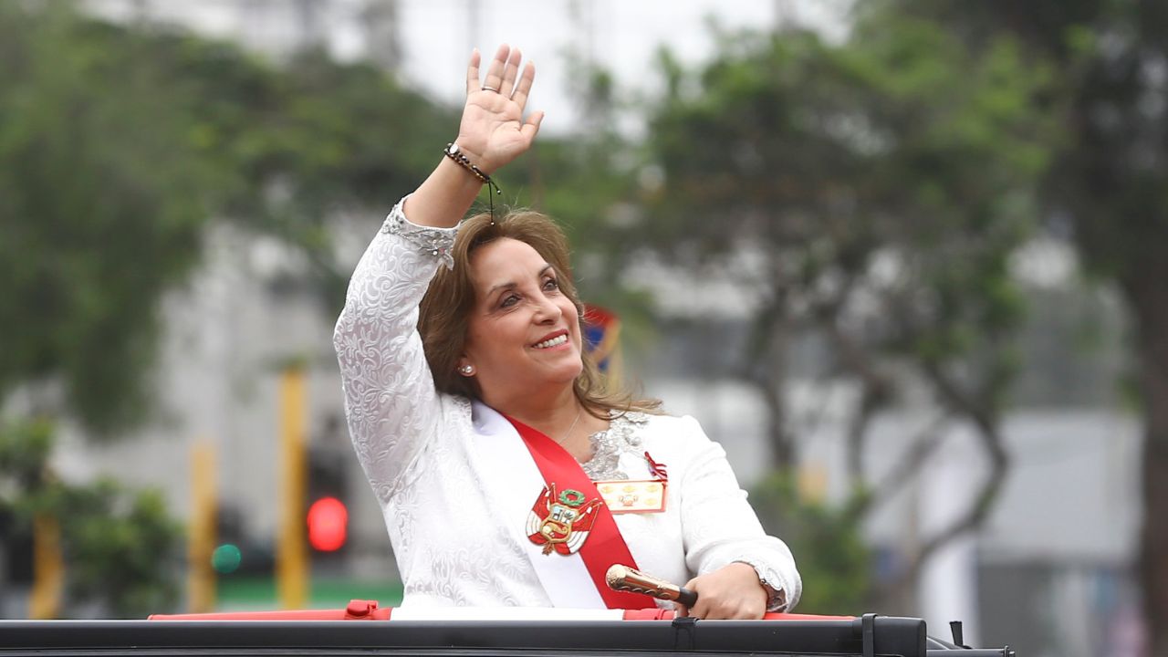 dina boluarte